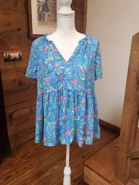 Lilly Pulitzer Blue & Pink Paisley V-Neck Flutter Sleeve Top